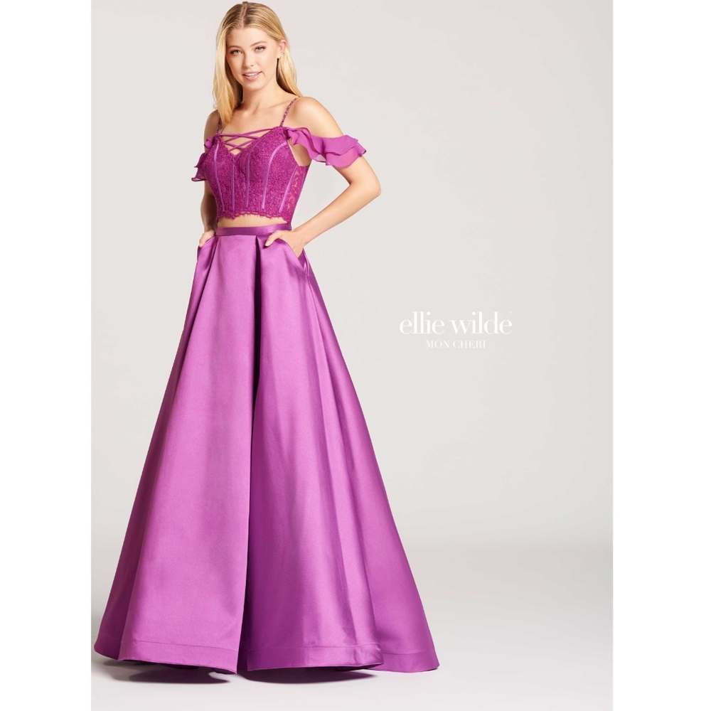 Ellie Wilde Prom